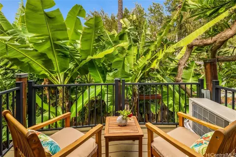 41-1010 Laumilo St, Waimanalo, HI 96795