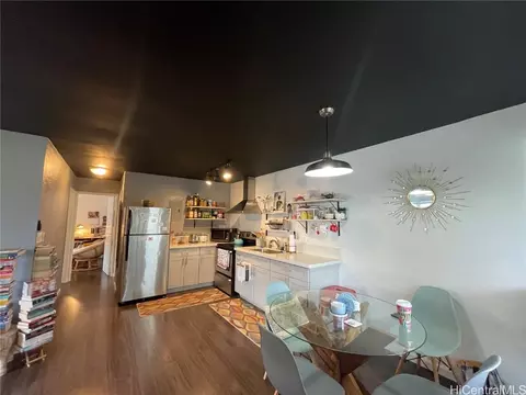 94-1056 Paha Pl #M5, Waipahu, HI 96797