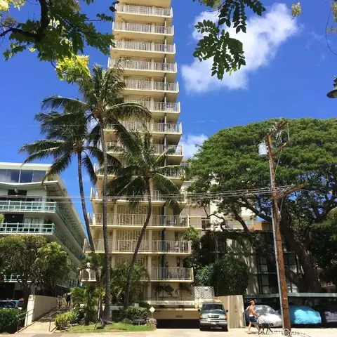 2947 Kalakaua Ave #801, Honolulu, HI 96815