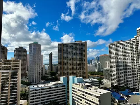1920 Ala Moana Blvd #2204, Honolulu, HI 96815