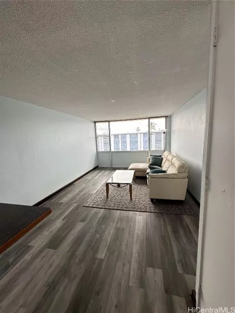 755 Mcneill St #A303, Honolulu, HI 96817
