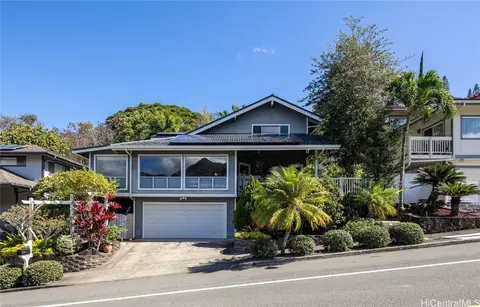 1563 Kanapuu Dr, Kailua, HI 96734
