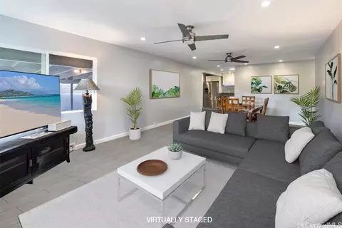 650 Oneawa St, Kailua, HI 96734