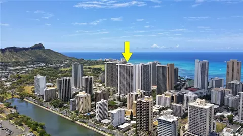 201 Ohua Ave #1707, Honolulu, HI 96815