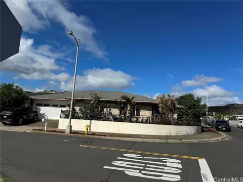 984 Ala Lehua St, Honolulu, HI 96818