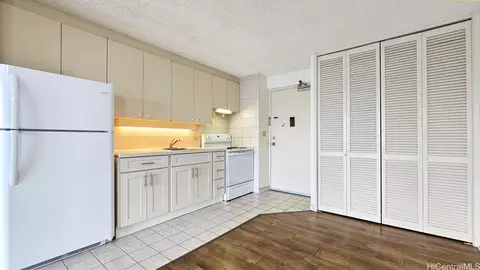 1655 Makaloa St #1904, Honolulu, HI 96814