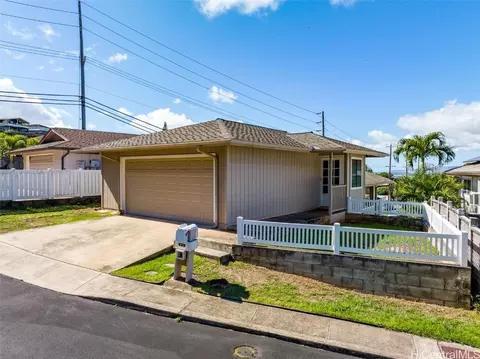 99-732 Puluniu Loop, Aiea, HI 96701