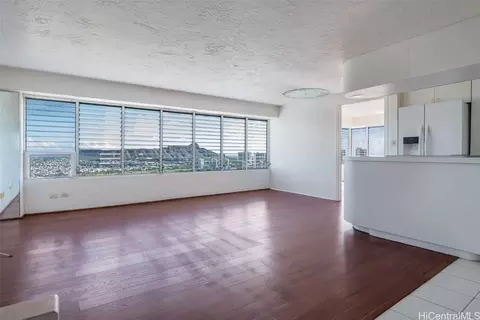 2525 Date St #3801, Honolulu, HI 96826