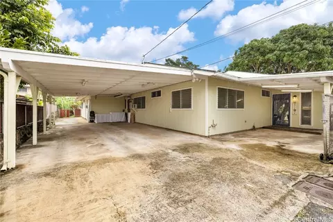 1691 Lima St #B, Honolulu, HI 96819