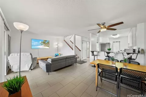 92-944 Palailai St #93, Kapolei, HI 96707