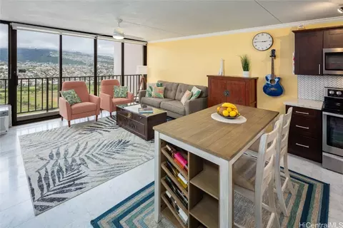 201 Ohua Ave #3701-T2, Honolulu, HI 96815