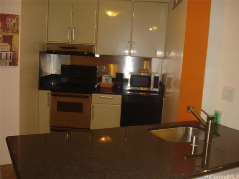 1088 Bishop St #3610, Honolulu, HI 96813