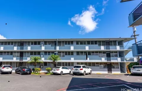1119 Kokea St #C104, Honolulu, HI 96817