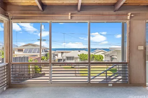 44-728 Malulani St, Kaneohe, HI 96744