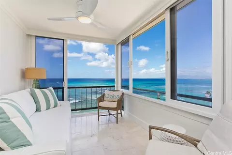 2943 Kalakaua Ave #1106, Honolulu, HI 96815