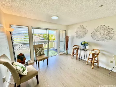 95-1050 Makaikai St #8M, Mililani, HI 96789