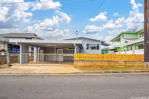 94-286 Kahuawai St, Waipahu, HI 96797