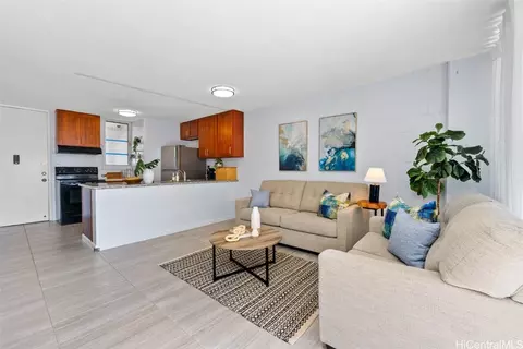 1716 Keeaumoku St #804, Honolulu, HI 96822