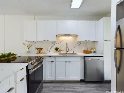 95-2044 Waikalani Pl #C301, Mililani, HI 96789