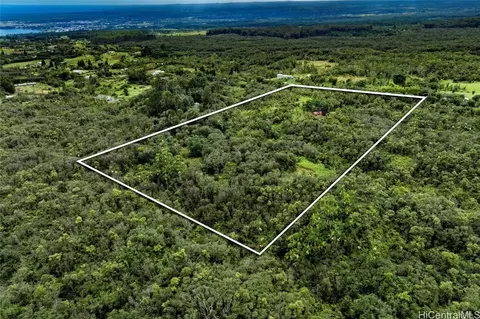 3158 Kaiwiki Rd, Hilo, HI 96720