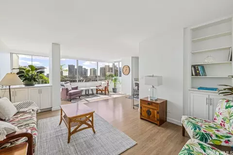 1400 Pensacola St #604, Honolulu, HI 96822