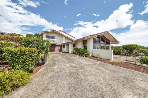 98-2059 Kipikua St, Aiea, HI 96701