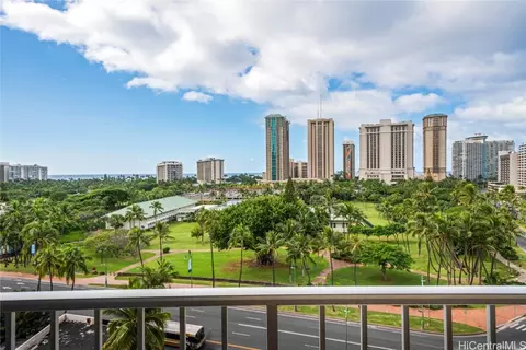 430 Keoniana St #608, Honolulu, HI 96815