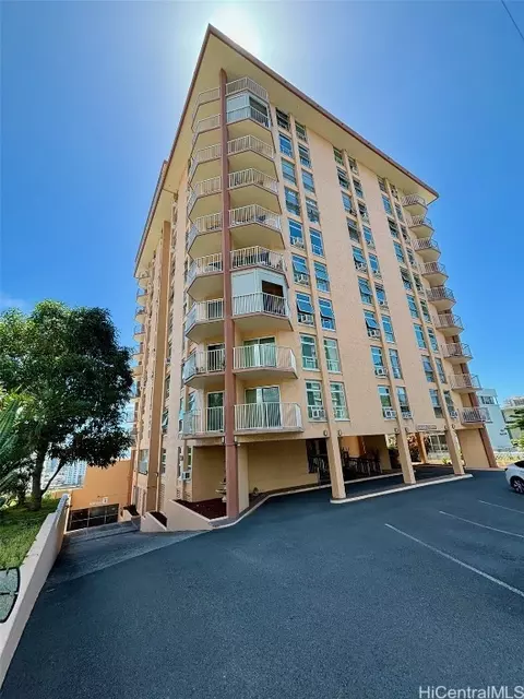 1031 Maunaihi Pl #1002, Honolulu, HI 96822