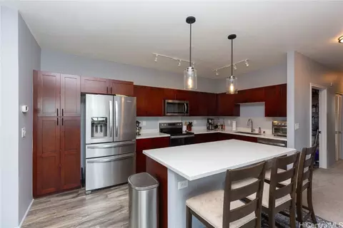 1020 Kakala St #825, Kapolei, HI 96707