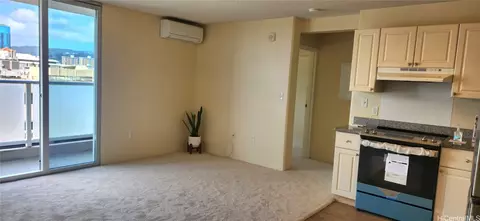801 South St #812, Honolulu, HI 96813