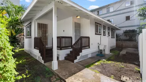 1119 Banyan St #C, Honolulu, HI 96817