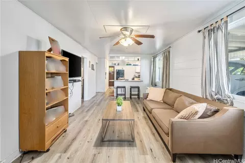 1051 5th Ave, Honolulu, HI 96816