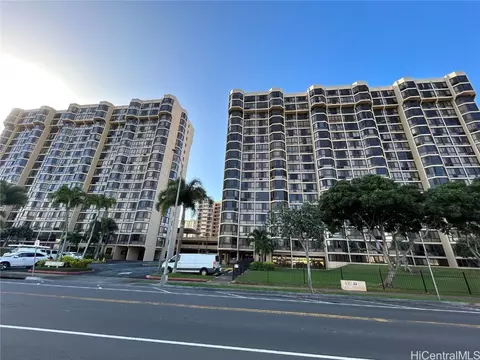 5070 Likini St #1009, Honolulu, HI 96818