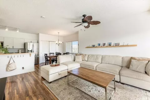 91-899 Puamaeole St #7T, Ewa Beach, HI 96706