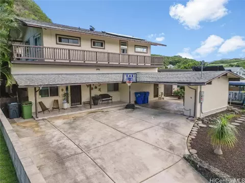 962 Apokula St, Kailua, HI 96734