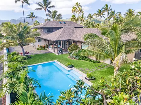604 N C N Kalaheo Ave #B, Kailua, HI 96734