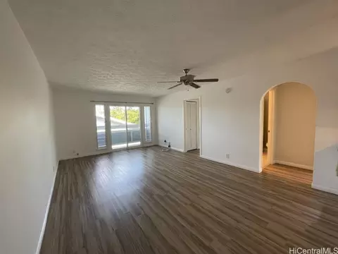 355 Aoloa St #F304, Kailua, HI 96734