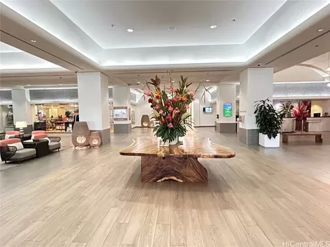 410 Atkinson Dr #1345, Honolulu, HI 96814