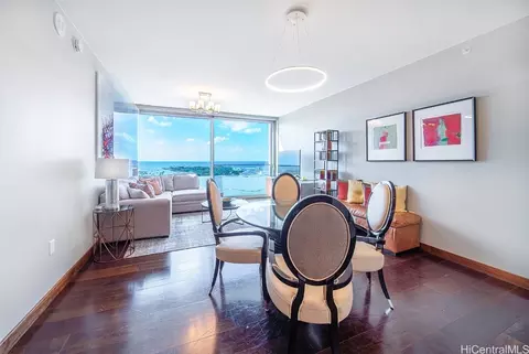 1555 Kapiolani Blvd #1305, Honolulu, HI 96814