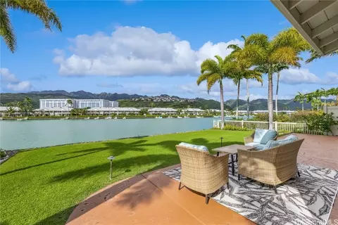 520 Lunalilo Home Rd #ER117, Honolulu, HI 96825