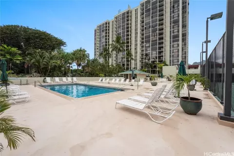 322 Aoloa St #1002, Kailua, HI 96734