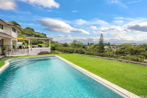5425 B Hoana Pl, Honolulu, HI 96821