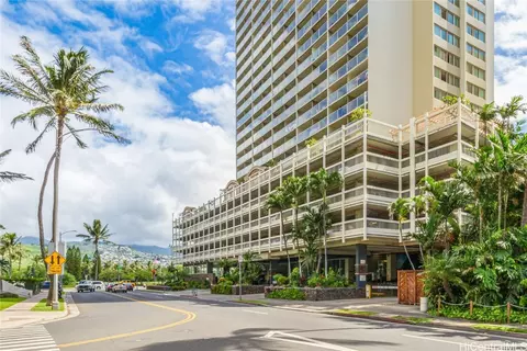 445 Seaside Ave #2701, Honolulu, HI 96815