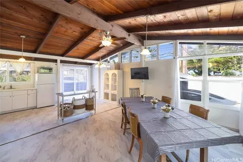 53-212 Kamehameha Hwy, Hauula, HI 96717