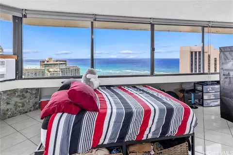 1700 Ala Moana Blvd #4004, Honolulu, HI 96815