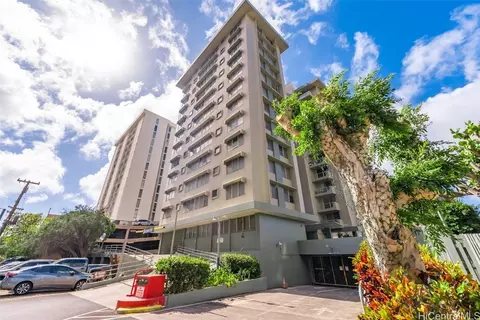 2651 Kuilei St #B36, Honolulu, HI 96826