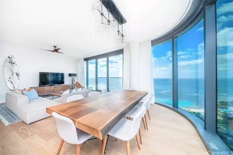 1108 Auahi St #3401, Honolulu, HI 96814