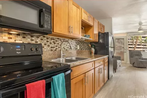 1720 Ala Moana Blvd #405A, Honolulu, HI 96815