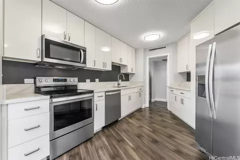 1860 Ala Moana Blvd #PH2300, Honolulu, HI 96815