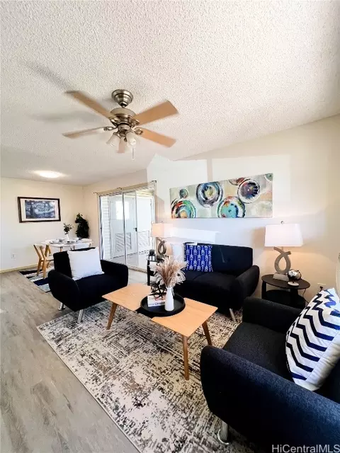 91-1075 Oaniani St #9B, Kapolei, HI 96707